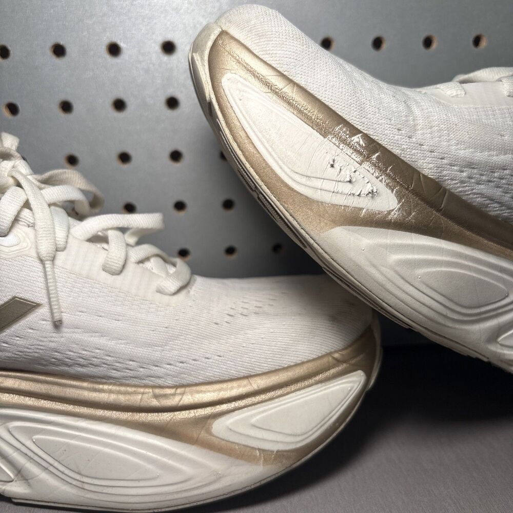 New Balance Fresh Foam X More v5 Womens Sz 8 White Sea Salt Gold Shoes Sneakers - Picture 12 of 16